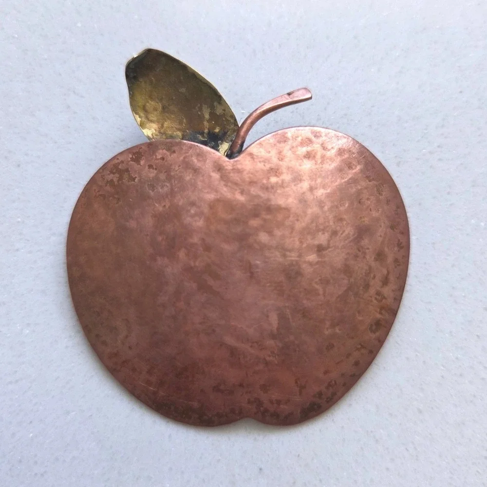 VTG Hammered Copper Apple Brooch Brass Leaf Handcrafted Mixed Metal Pin 2in